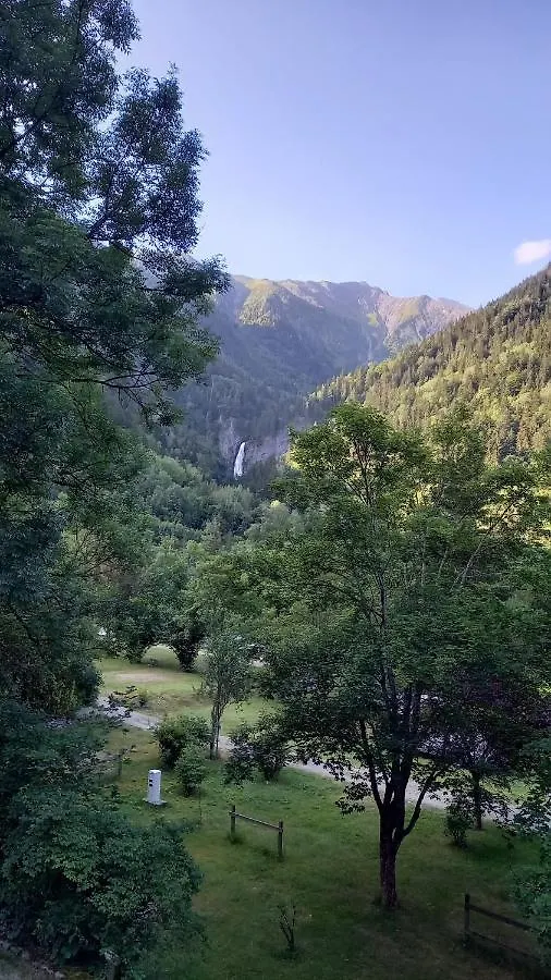 Veneon 4 Appartement Camping Le Champ Du Moulin Venosc Apartment