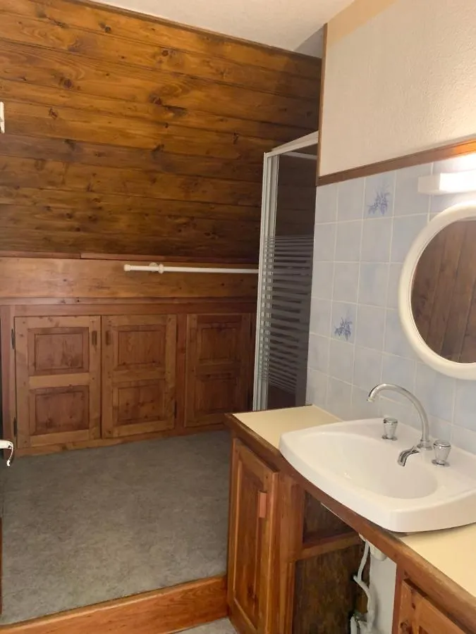 Veneon 4 Appartement Camping Le Champ Du Moulin Vénosc Lägenhet